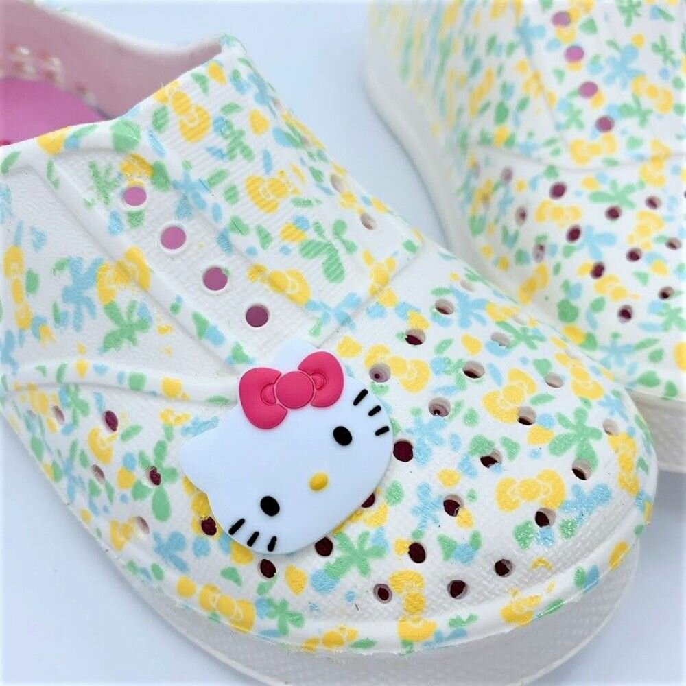 台灣製Hello Kitty洞洞鞋