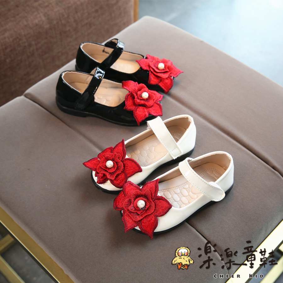 S582-韓版艶麗花朵浪漫珍珠皮鞋